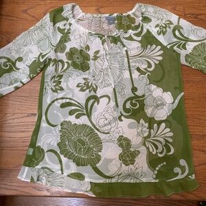Ann Taylor Women’s Silk Top - Size 4